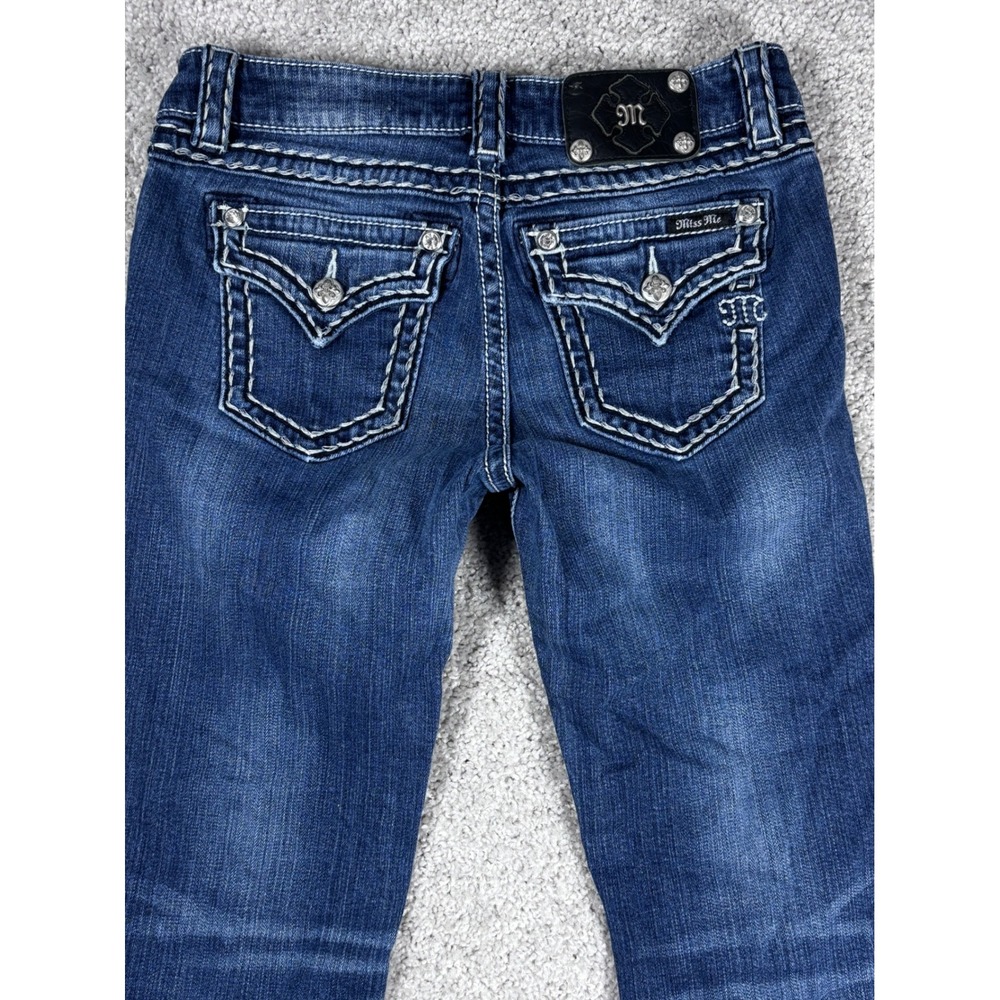 Miss Me Jeans Boyfriend Capri Embellished Pockets Denim Size 27 (28 Measured)